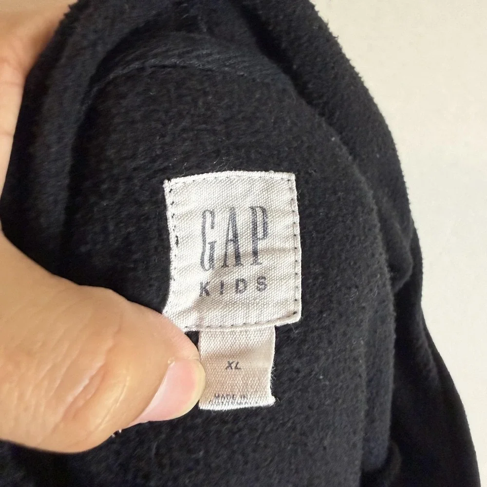 GAP Hoodie Sweatshirt Kids XL 12 Black Pullover Fleece Logo Kangaroo Pocket